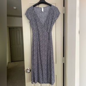 Wrap dress with flower print